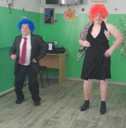 ПУСТЬ В СЕРДЦЕ МОЛОДОСТЬ ПОЕТ!